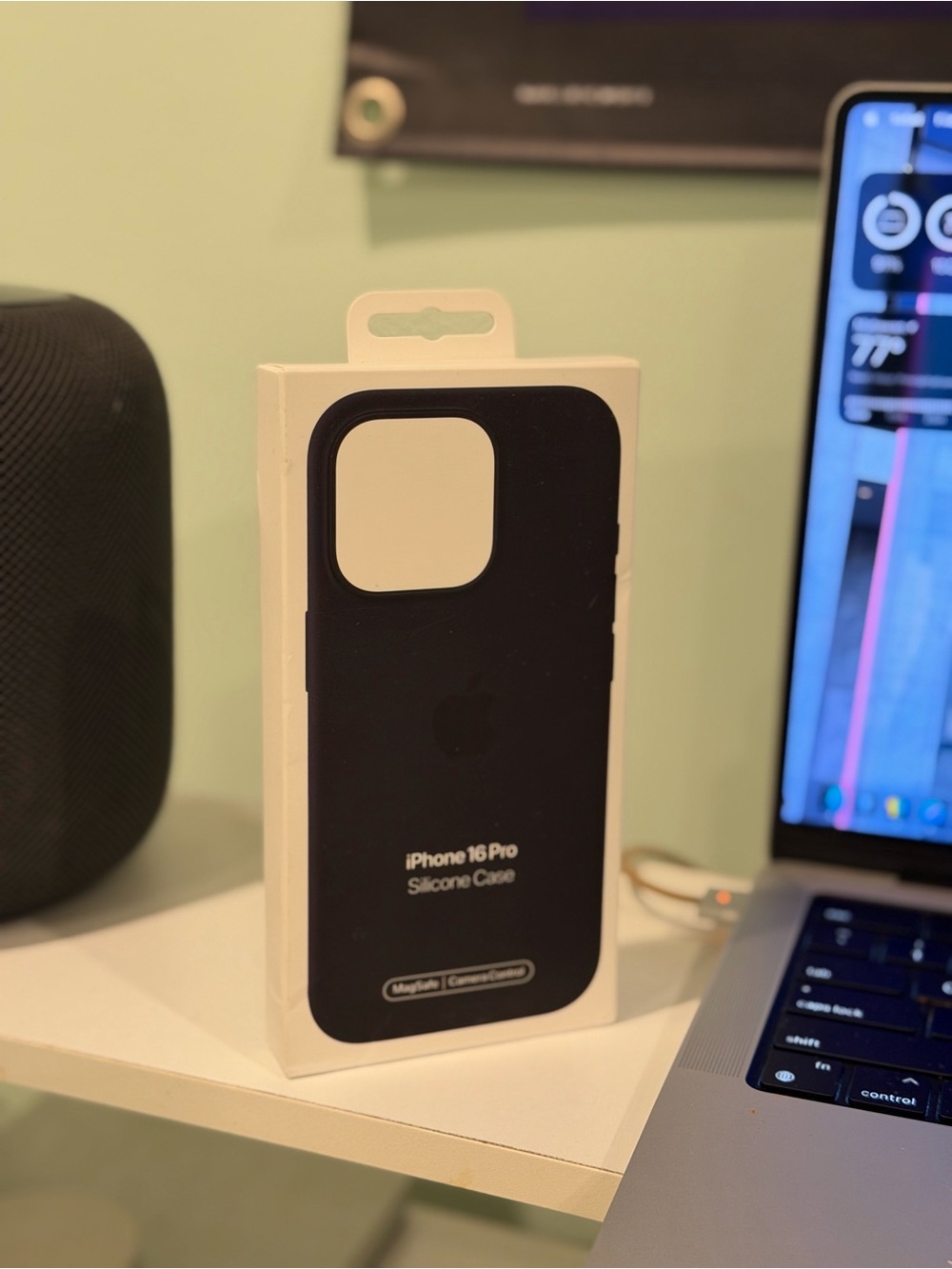 Apple iPhone 16 Pro Silicone Case - Black